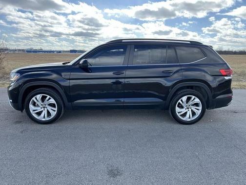 2021 Volkswagen Atlas 3.6L SE w/Technology