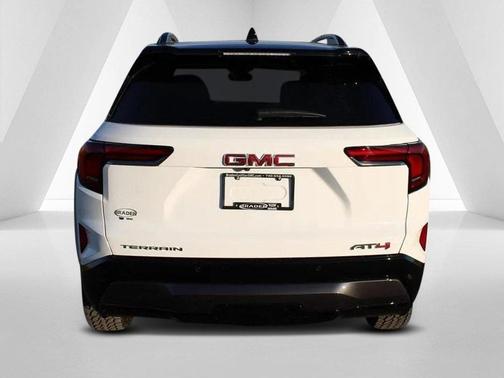 2026 GMC Terrain AWD AT4