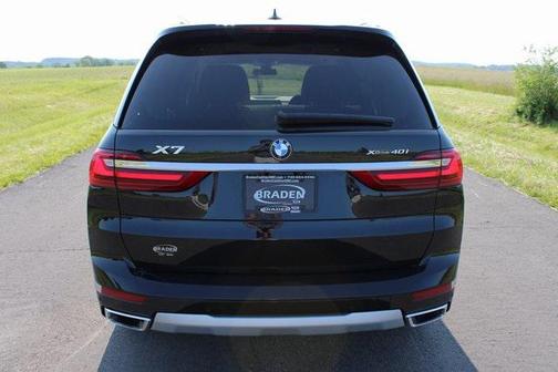 2022 BMW X7 xDrive40i