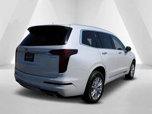 2025 Cadillac XT6 Luxury AWD