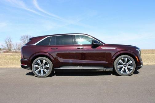 2025 Cadillac Escalade Luxury