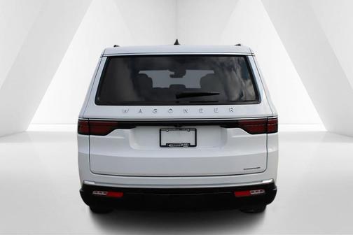 2024 Jeep Wagoneer L Series II 4x4