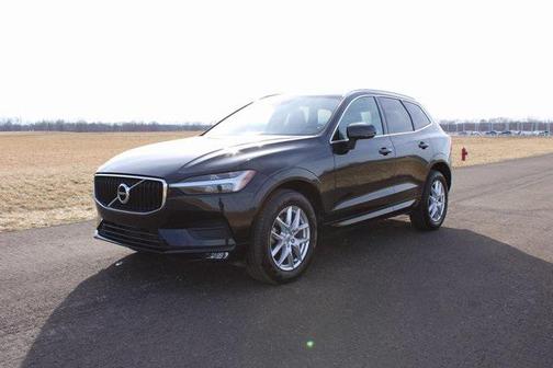 2021 Volvo XC60 T5 Momentum