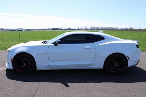 2023 Chevrolet Camaro RWD Coupe LT1