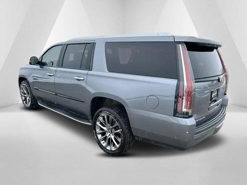 2020 Cadillac Escalade ESV Luxury