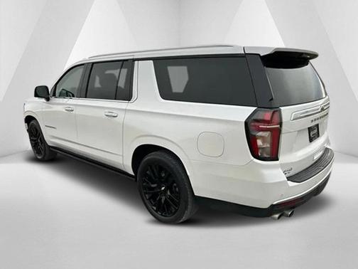 2023 Chevrolet Suburban 4WD High Country