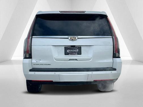 2020 Cadillac Escalade Platinum