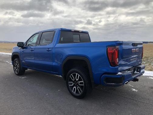 2022 GMC Sierra 1500 AT4