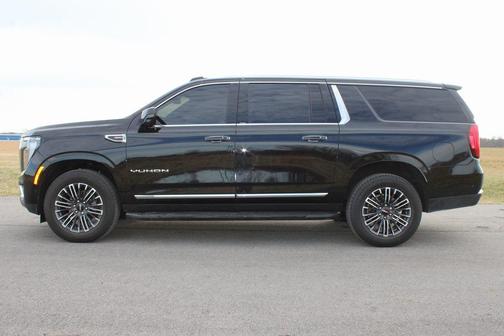 2025 GMC Yukon XL 4WD Elevation
