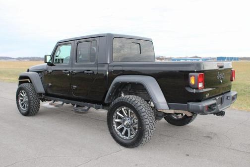 2022 Jeep Gladiator Sport