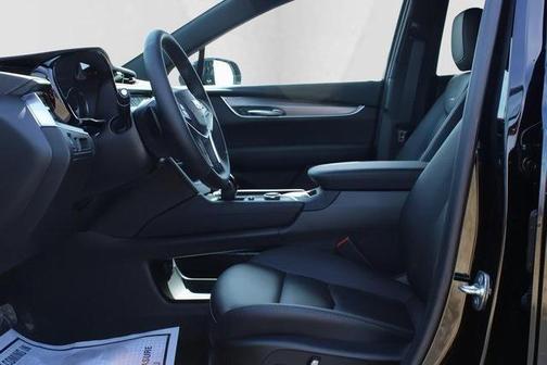 2025 Cadillac XT5 Luxury