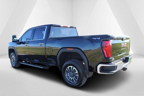 2026 GMC Sierra 3500 SLT