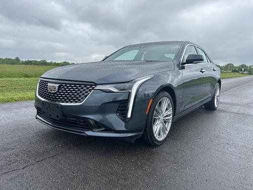 2025 Cadillac CT4 Premium Luxury RWD