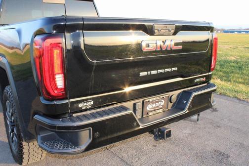 2023 GMC Sierra 2500 AT4