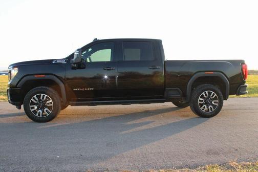 2023 GMC Sierra 2500 AT4