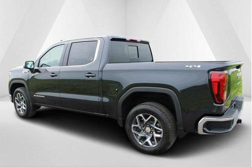 2025 GMC Sierra 1500 SLE