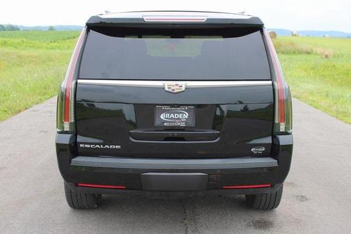 2020 Cadillac Escalade Luxury