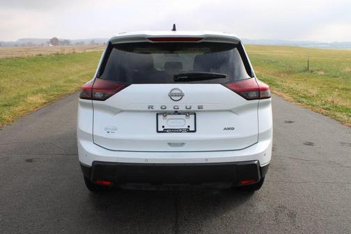 2024 Nissan Rogue S