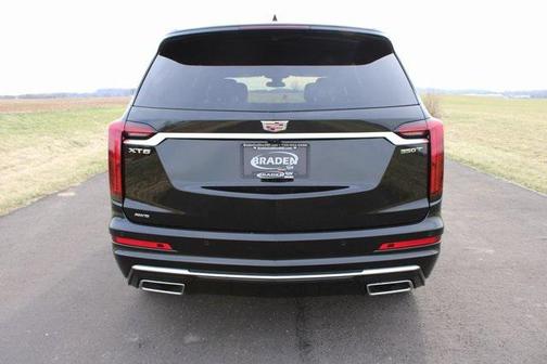 2025 Cadillac XT6 Luxury AWD