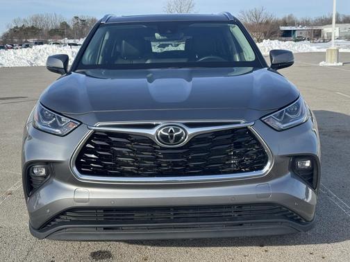 2025 Toyota Highlander Limited