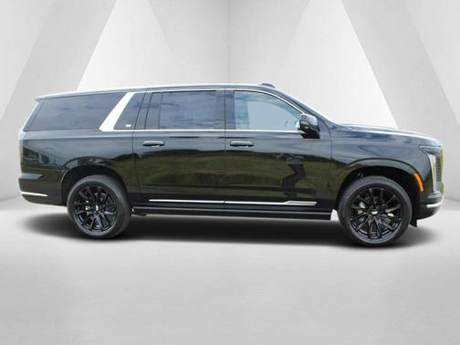 2025 Cadillac Escalade ESV Premium Luxury