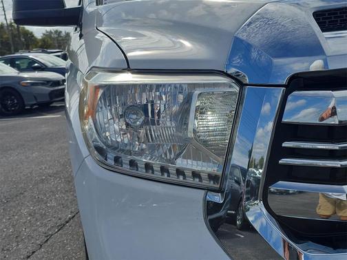 2016 Toyota Tundra SR5