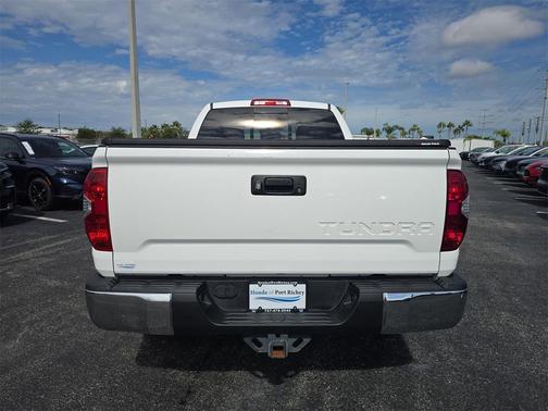 2016 Toyota Tundra SR5