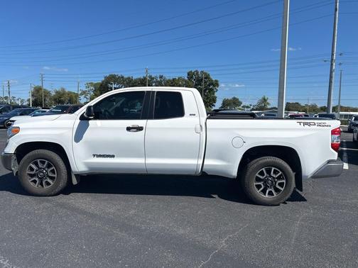 2016 Toyota Tundra SR5
