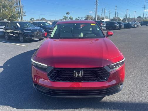 2025 Honda Accord LX 1.5T