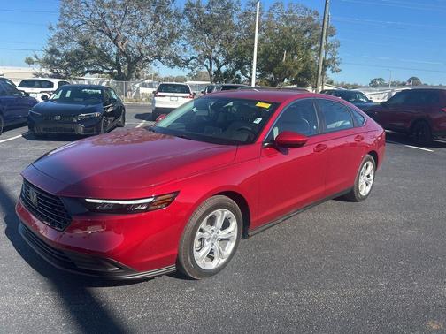 2025 Honda Accord LX 1.5T