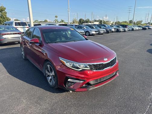 2019 Kia Optima S