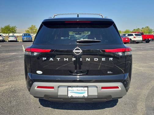 Super Black 2024 Nissan Pathfinder SL FWD