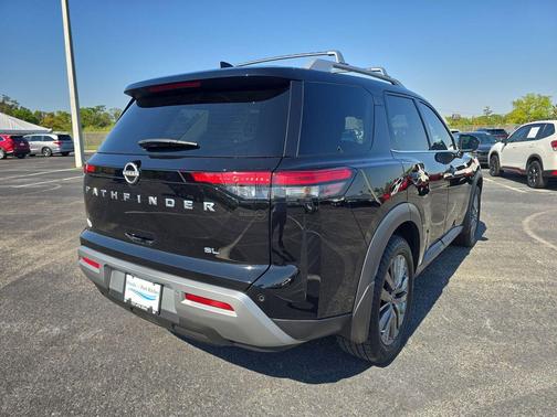 Super Black 2024 Nissan Pathfinder SL FWD