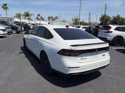 Platinum White Pearl 2023 Honda Accord Hybrid Sport-L