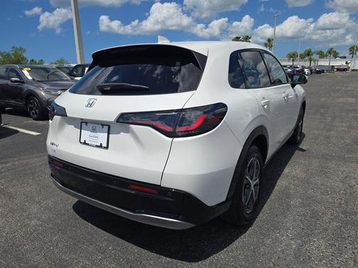 Platinum White Pearl 2025 Honda HR-V EX-L