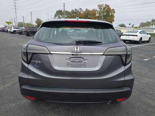 2022 Honda HR-V LX