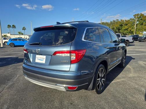 2021 Honda Pilot Touring 8-Passenger