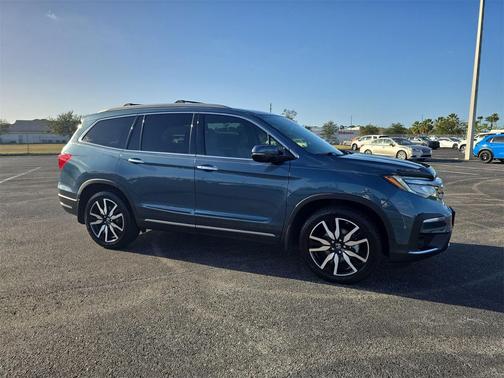 2021 Honda Pilot Touring 8-Passenger
