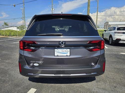 Modern Steel Metallic 2026 Honda Odyssey EX-L
