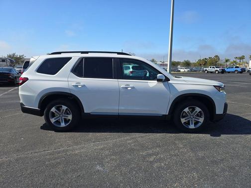 Platinum White 2026 Honda Pilot EX-L