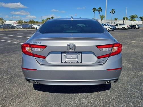 2020 Honda Accord Touring 2.0T