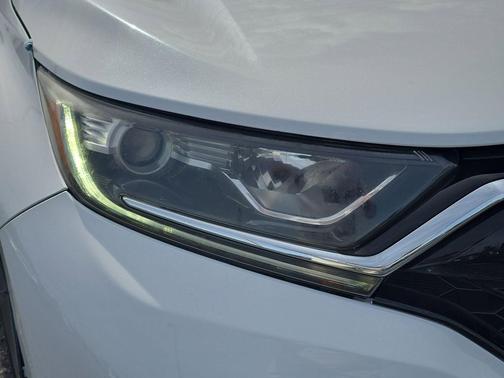 Platinum White Pearl 2021 Honda CR-V 2WD EX