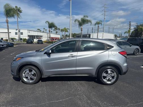 2020 Honda HR-V LX