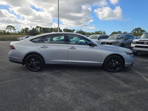 2025 Honda Accord Sport SE 1.5T