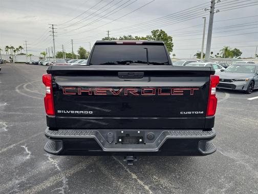 2020 Chevrolet Silverado 1500 Custom