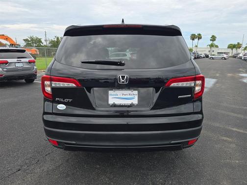 2022 Honda Pilot 2WD Special Edition