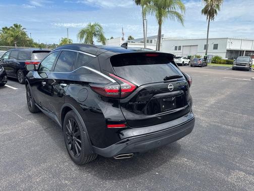 Super Black 2023 Nissan Murano SV FWD
