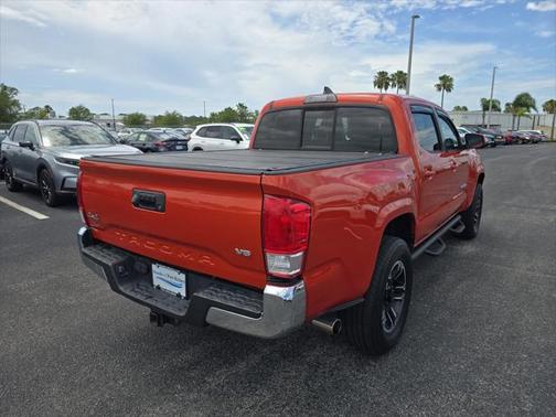 2016 Toyota Tacoma SR