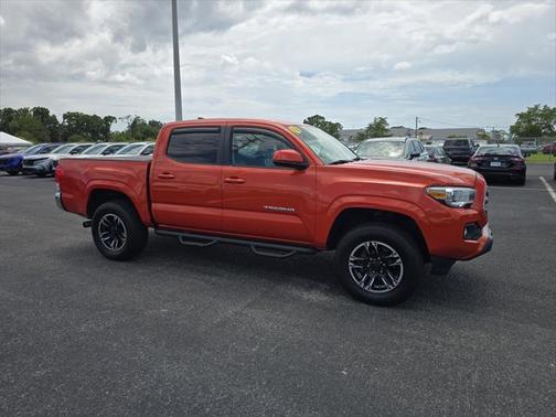 2016 Toyota Tacoma SR