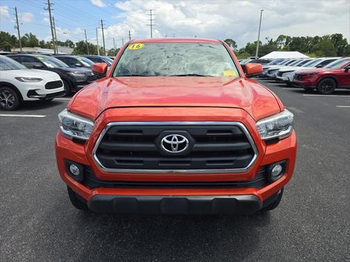 2016 Toyota Tacoma SR